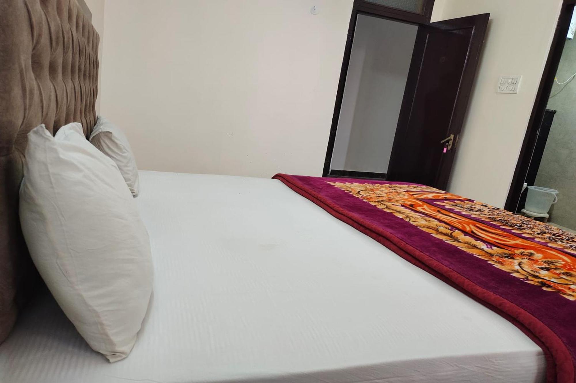 Hotel Amrapali Jaipur Bagian luar foto